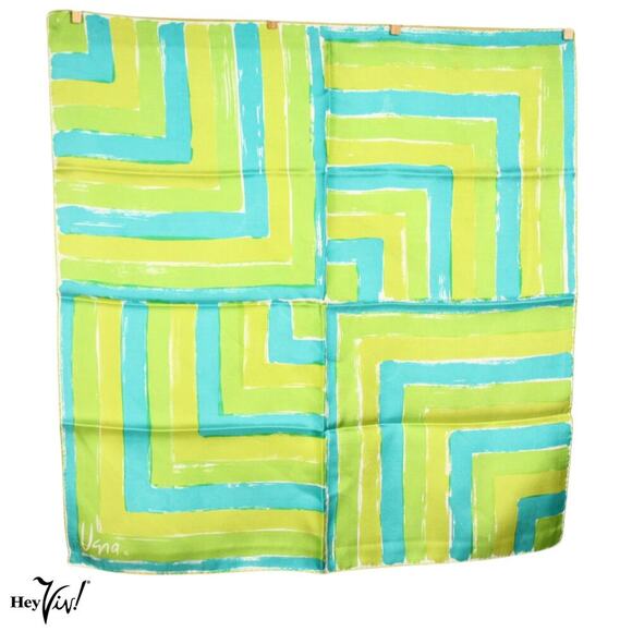 Vintage Vera Silk Scarf Green Geometric Handrolled USA Square 22x22 - Hey Viv - Picture 1 of 4